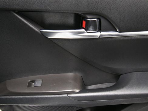 Certified 2024 Toyota Camry SE image 23