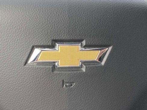 Used 2021 Chevrolet Suburban Premier w/ Premium Package AWD/4WD image 28