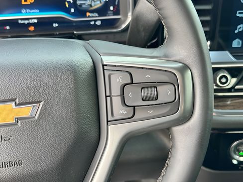 Used 2024 Chevrolet Silverado 1500 LT AWD/4WD image 16