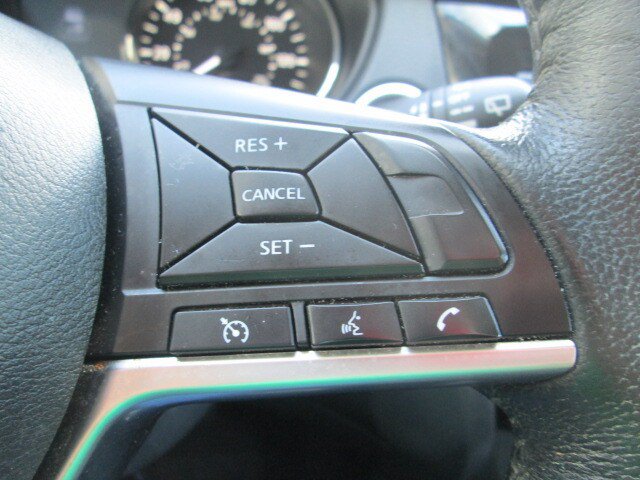 Used 2020 Nissan Rogue SV AWD/4WD image 21