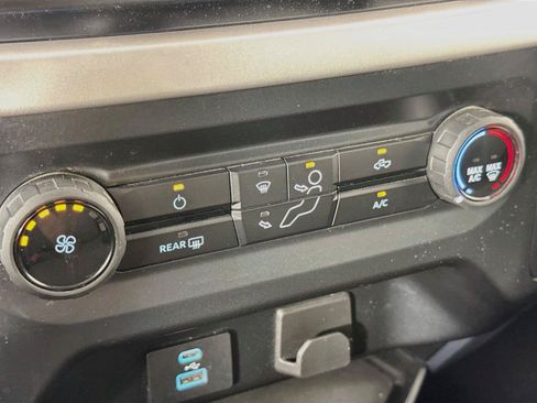 Used 2023 Ford F150 XLT AWD/4WD image 14
