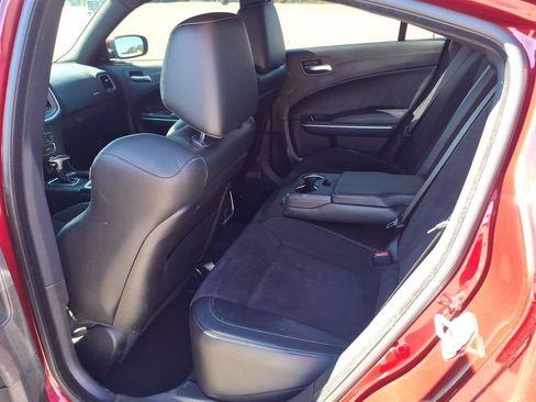 Used 2020 Dodge Charger Scat Pack RWD image 9