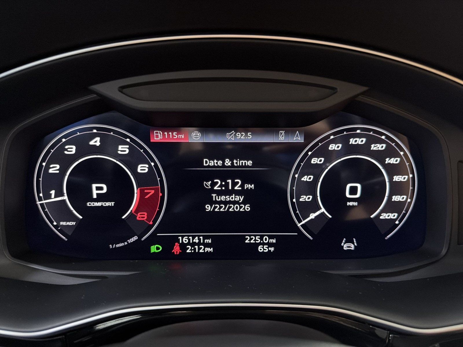 Used 2025 Audi RS Q8 performance AWD/4WD image 32