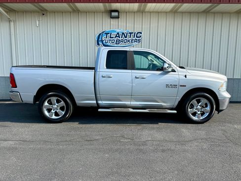 Used 2016 RAM 1500 Big Horn AWD/4WD image 3