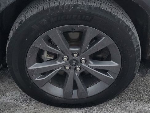 Certified 2023 Ford Explorer XLT w/ Equipment Group 202A image 5