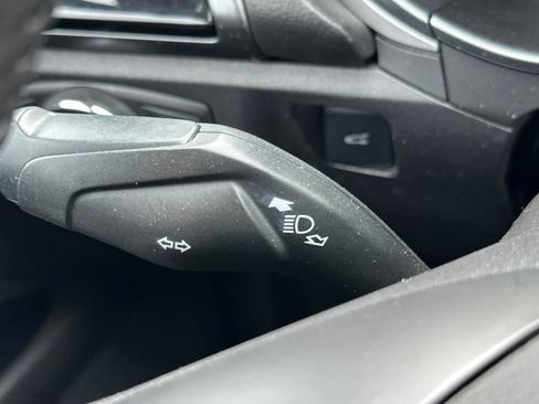 Used 2016 Ford Fusion SE FWD image 30