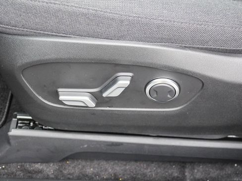 New 2026 Hyundai Ioniq 9 SE AWD/4WD image 28
