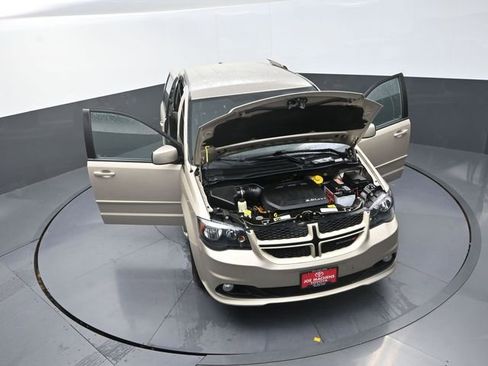 Used 2016 Dodge Grand Caravan R/T w/ Safety Sphere Group image 49