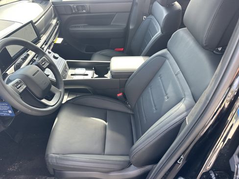 New 2026 Hyundai Santa Fe Calligraphy FWD image 17