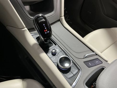 Used 2023 Cadillac XT5 Premium Luxury FWD image 23