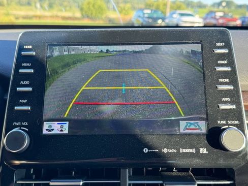 Used 2019 Toyota Avalon Limited w/ All Weather Liner Package FWD image 3