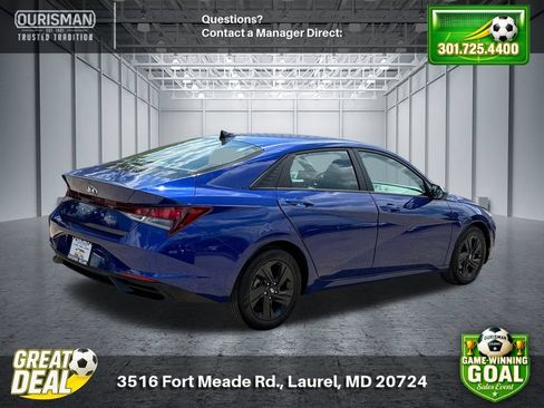 Certified 2022 Hyundai Elantra SEL FWD image 3