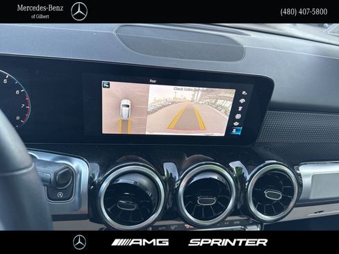 Certified 2022 Mercedes-Benz GLB 250 w/ Premium Package Lite image 22