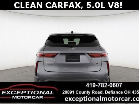 Used 2022 Jaguar F-PACE SVR image 15