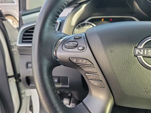 Certified 2024 Nissan Murano SV image 19