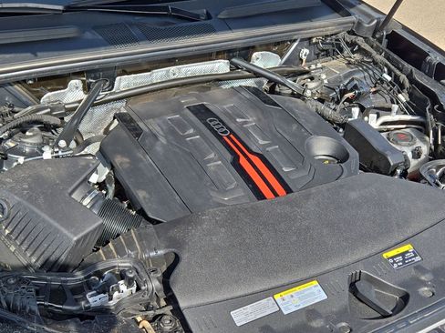 Certified 2025 Audi SQ5 Premium Plus AWD/4WD image 10