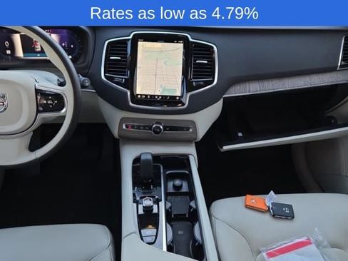 Certified 2023 Volvo XC90 B6 Plus image 9