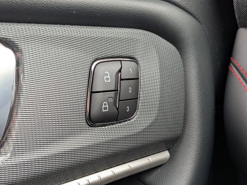 New 2026 Ford Explorer ST-Line image 32