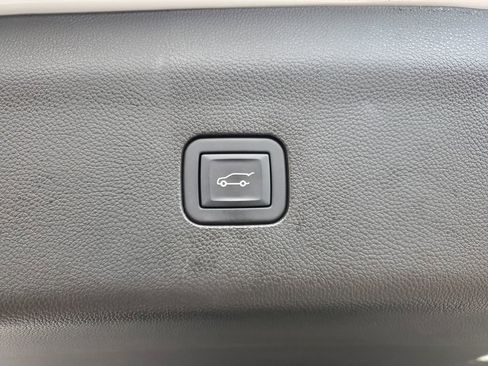 Used 2024 Buick Enclave Essence w/ LPO, Floor Liner Package image 30