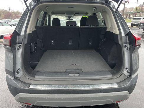 Used 2023 Nissan Rogue SV image 35