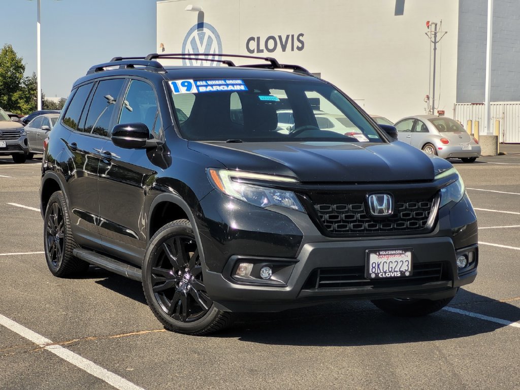 Used 2019 Honda Passport Sport image 2