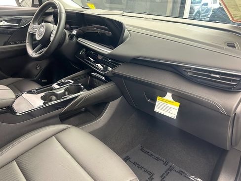 Used 2024 Buick Envision Preferred AWD/4WD image 58