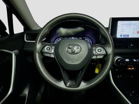 Used 2024 Toyota RAV4 LE AWD/4WD image 10