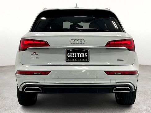 Used 2022 Audi Q5 2.0T Premium w/ Convenience Package image 6