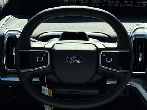 New 2026 Ford Expedition Max Platinum image 27