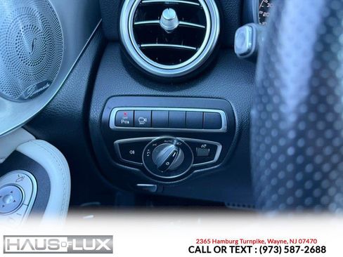Used 2019 Mercedes-Benz GLC 43 AMG 4MATIC image 39