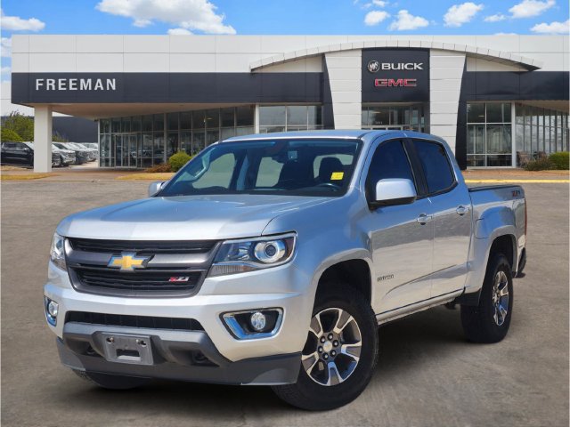 Used 2017 Chevrolet Colorado Z71 AWD/4WD image 1