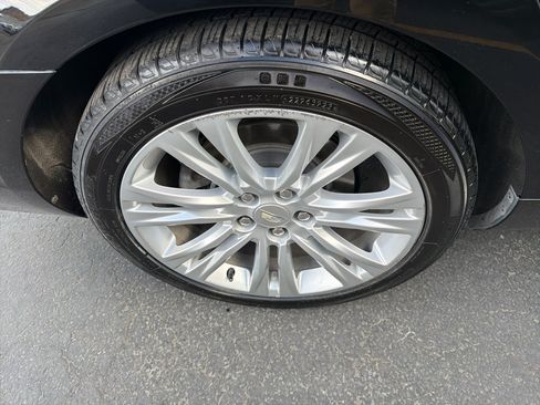 Used 2019 Cadillac XTS Luxury FWD image 3