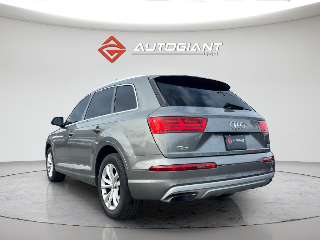 Used 2017 Audi Q7 3.0T Premium AWD/4WD image 6