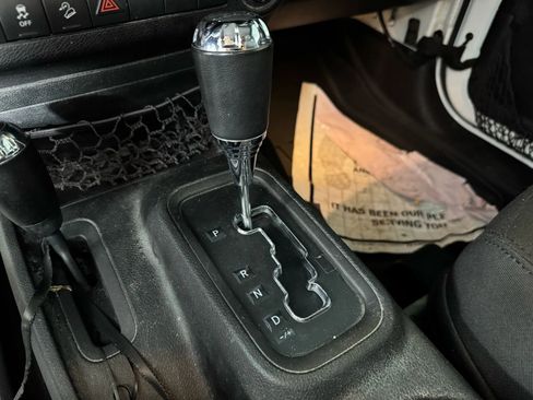 Used 2015 Jeep Wrangler Sport w/ Quick Order Package 24S image 19