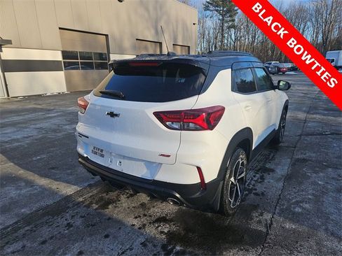 Used 2023 Chevrolet TrailBlazer RS w/ Convenience Package image 4