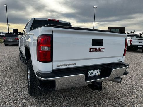 Used 2019 GMC Sierra 2500 SLT w/ Duramax Plus Package image 8