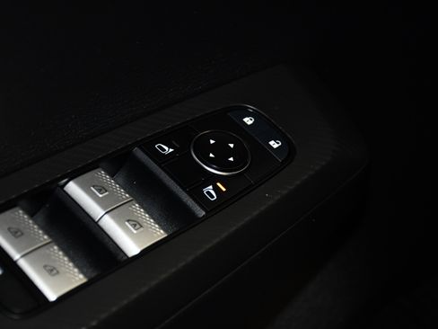 Used 2022 Mitsubishi Outlander SE AWD/4WD image 33