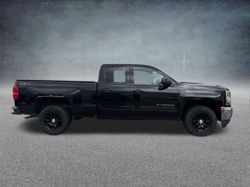 Used 2018 Chevrolet Silverado 1500 LT AWD/4WD image 5