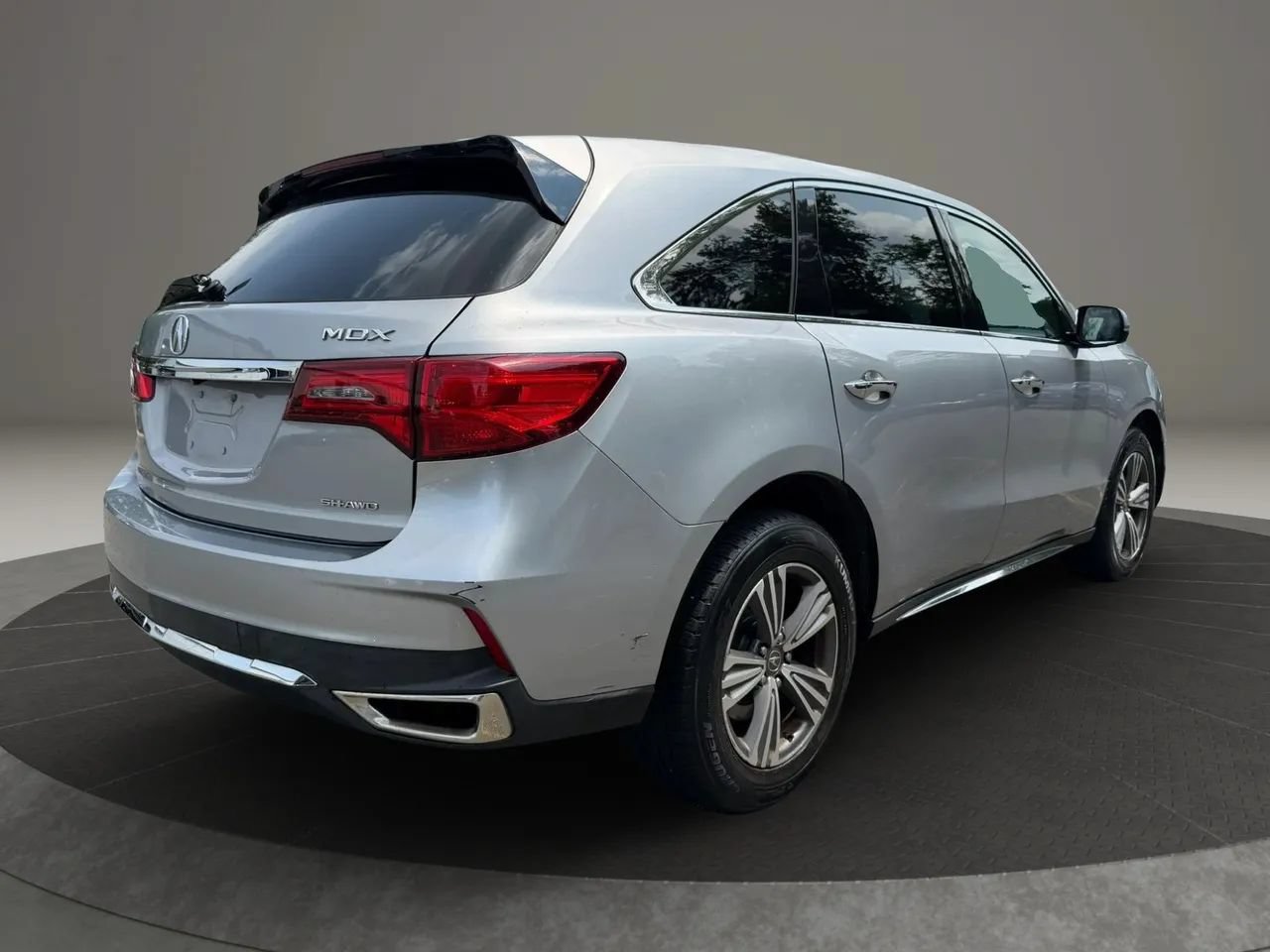 Used 2019 Acura MDX SH-AWD image 5
