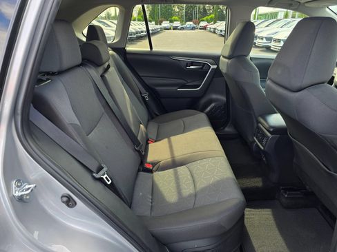 Used 2025 Toyota RAV4 XLE w/ Convenience Package AWD/4WD image 23