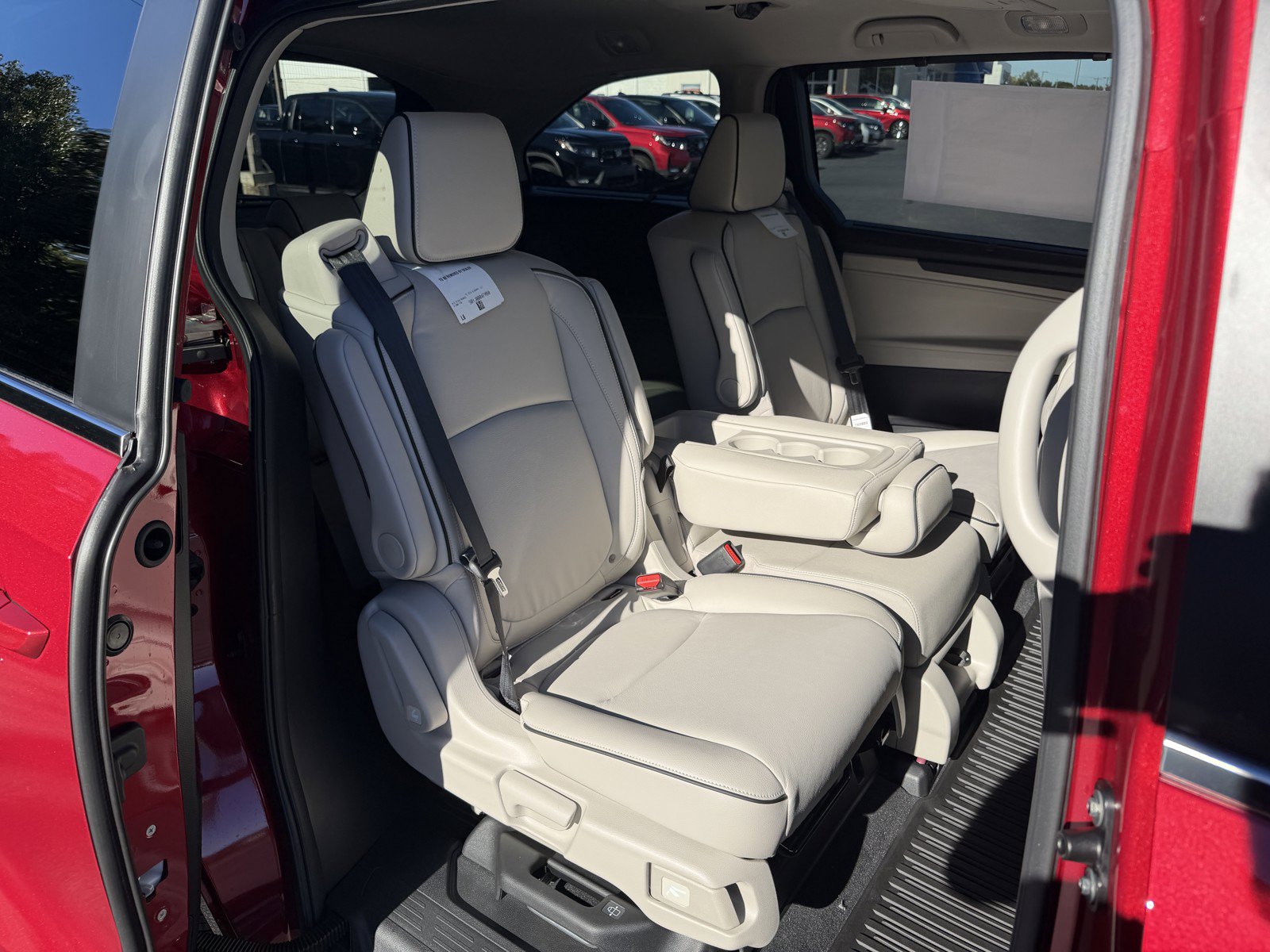New 2027 Honda Odyssey Touring image 13