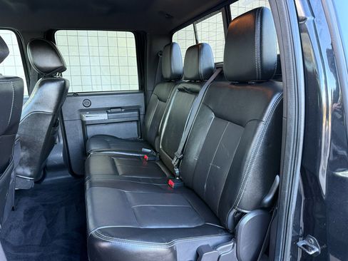 Used 2013 Ford F450 Lariat w/ Lariat Interior Pkg image 22