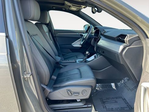 Used 2020 Audi Q3 2.0T Premium Plus w/ Premium Plus Package image 10