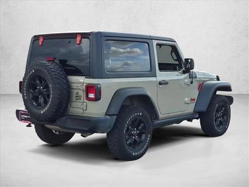 Used 2022 Jeep Wrangler Sport AWD/4WD image 5