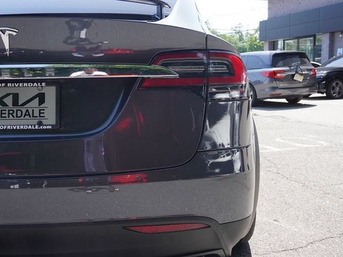Used 2020 Tesla Model X Long Range AWD/4WD image 17