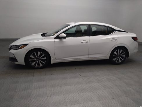 Used 2020 Nissan Sentra SV w/ SV Premium Package FWD image 2