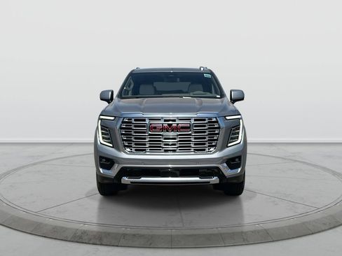 New 2026 GMC Yukon Denali AWD/4WD image 3