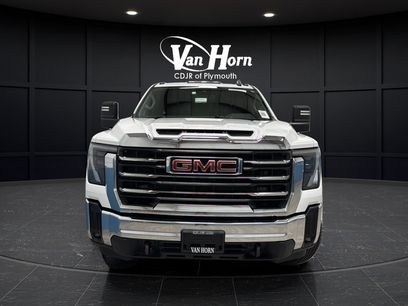 Used 2024 GMC Sierra 2500 SLE w/ SLE Convenience Package