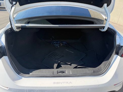 Used 2024 Nissan Sentra S FWD image 25