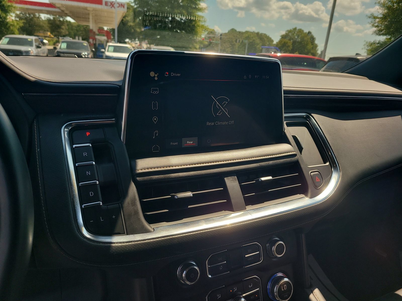 Used 2023 GMC Yukon XL AT4 AWD/4WD image 18